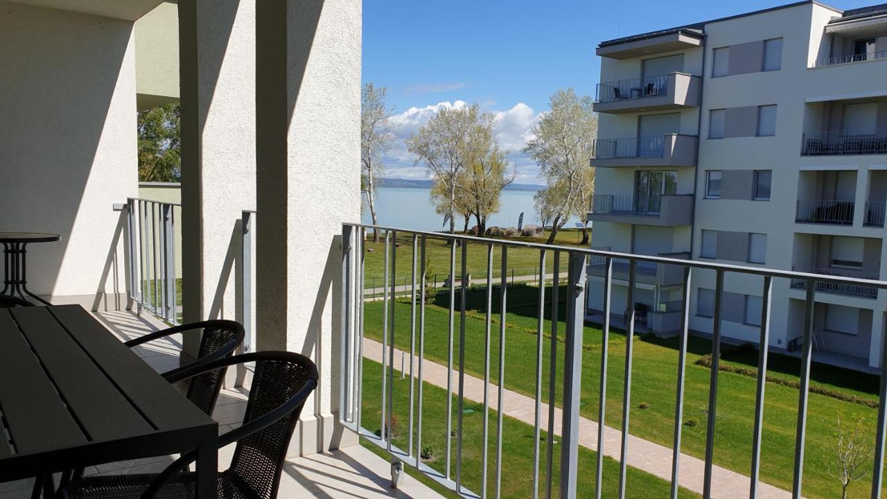 Lelle Resort B20 Balatonlelle Esterno foto