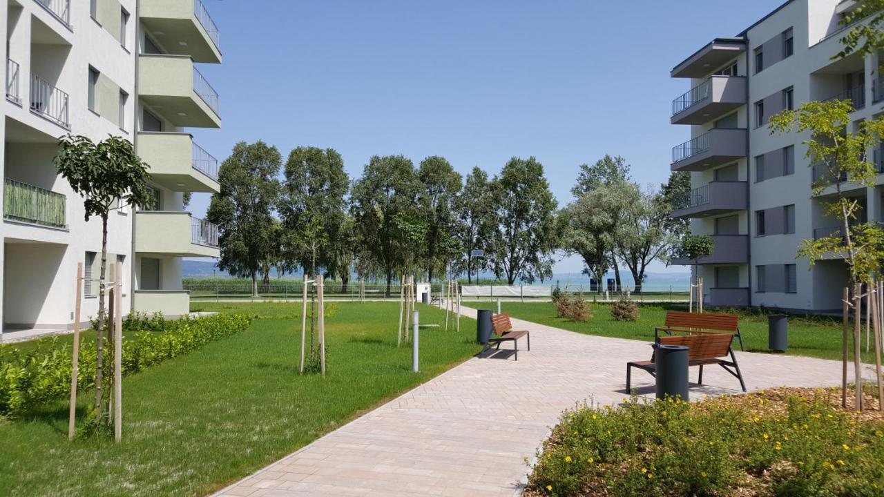 Lelle Resort B20 Balatonlelle Esterno foto