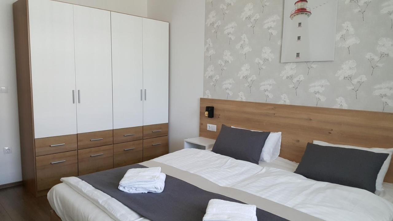 Lelle Resort B20 Balatonlelle Esterno foto